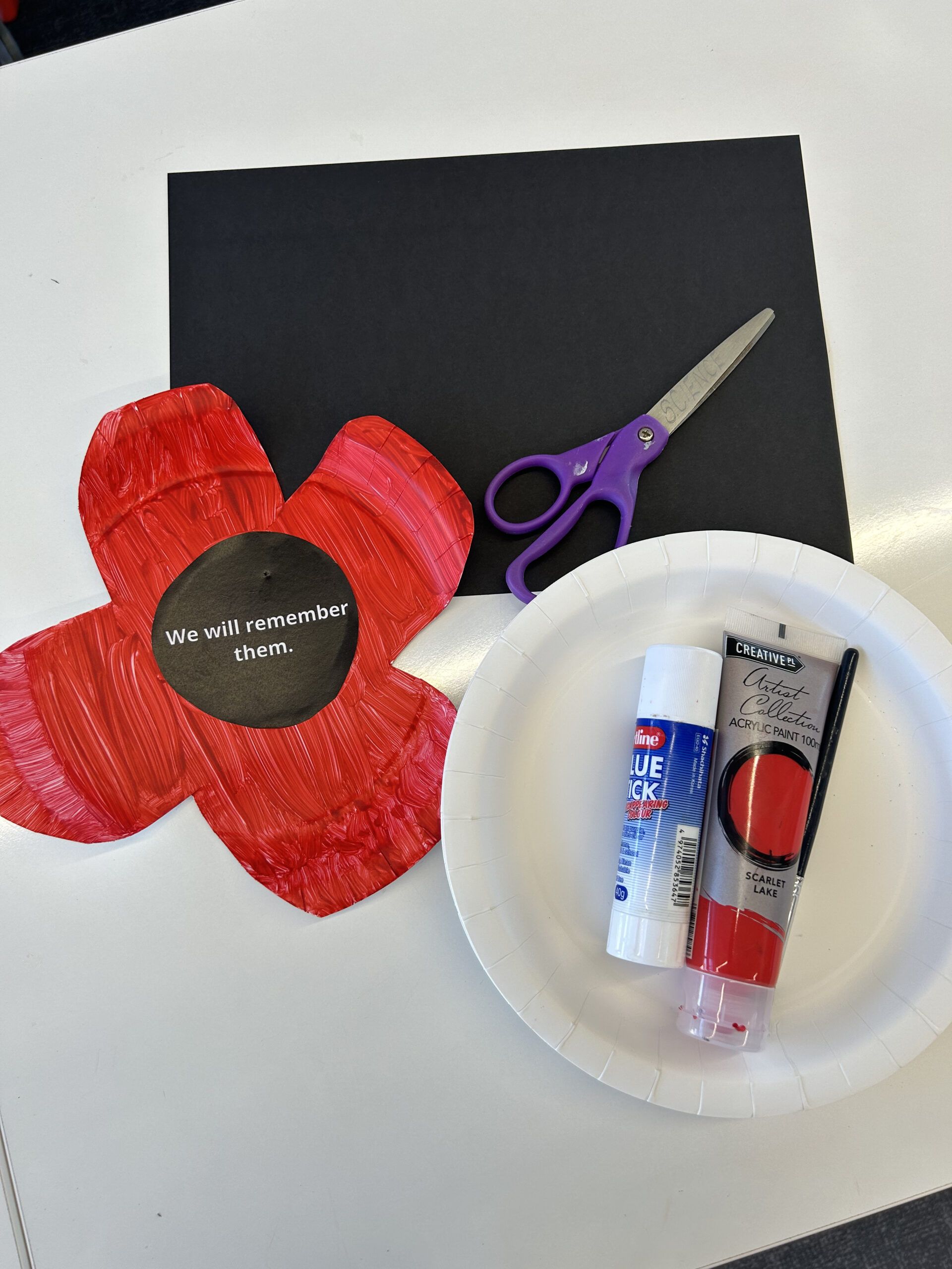 Paper Plate Poppies Someone I Love is in Defence